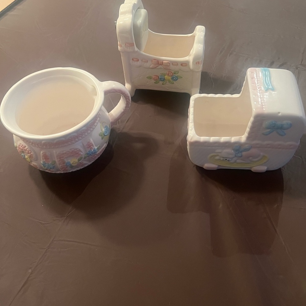Charming Baby Shower Ceramic Set - White and Pink
